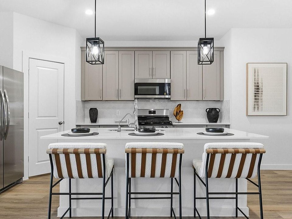 1st image of 3229 Bolt Rope Dr