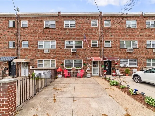 2529 Hollers Avenue, Bronx, NY 10475