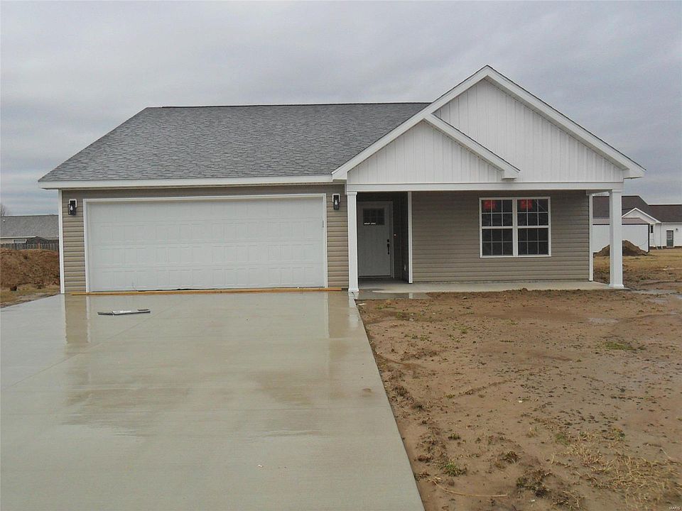1st image of 979 Saint Elmo Ln