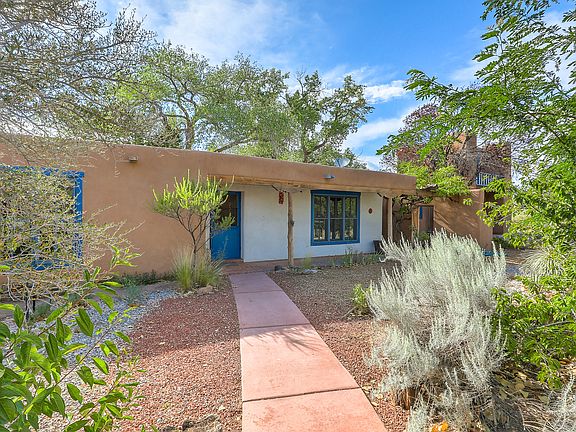 2nd image of 274 Camino Arco Iris