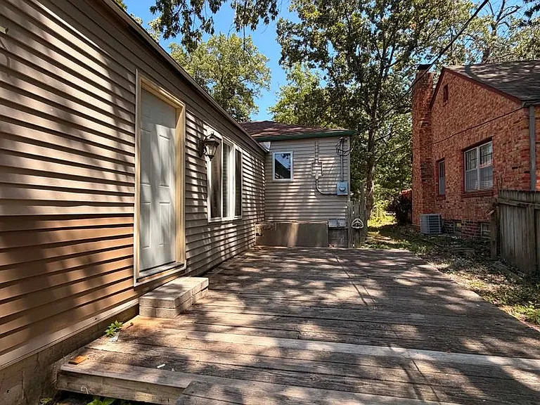 3414 Oak Ridge Dr — Photo 12