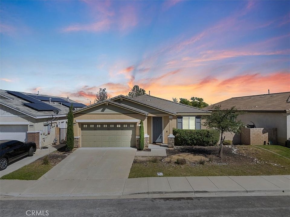 1st image of 18037 Milkweed Ln