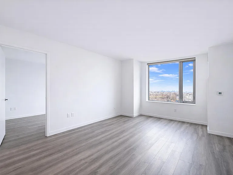1524 Sheepshead Bay Rd #7G — Photo 5