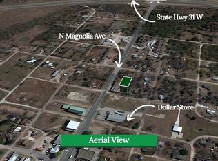 101 SW 1st St, Hubbard, TX 76648