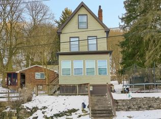 17 Spring St, Etna, PA 15223