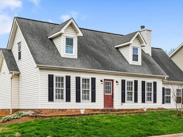 332 Brookside Ct, Kernersville, NC 27284