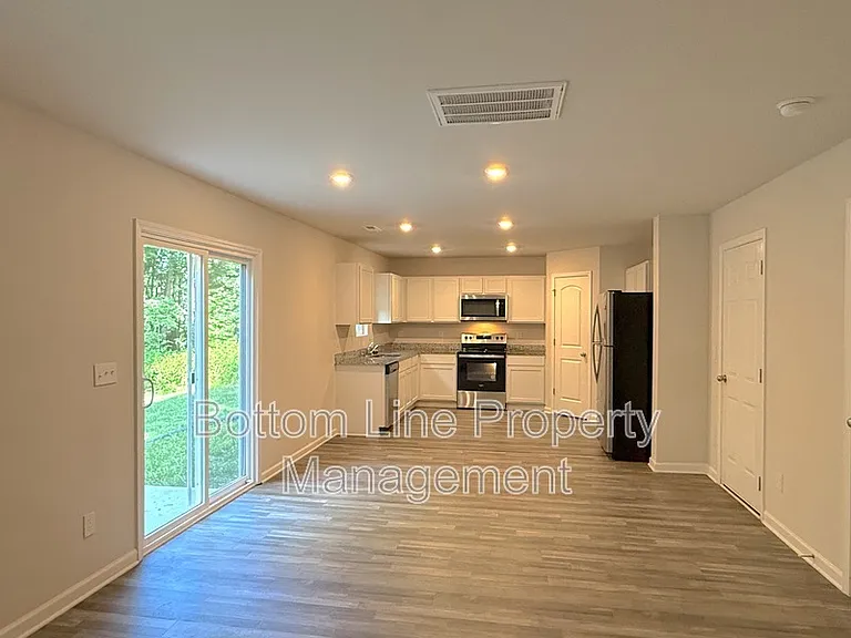 5080 Grain Ct — Photo 9