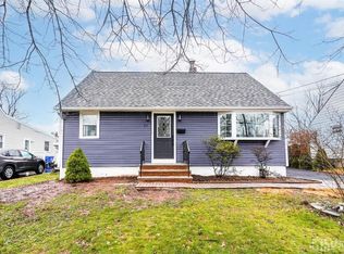 65 Semel Ave, Iselin, NJ 08830