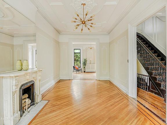 3rd image of 348 Mac Donough St