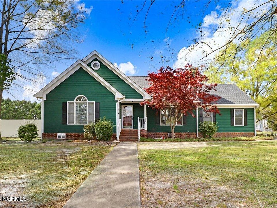 1st image of 221 Ryan Way