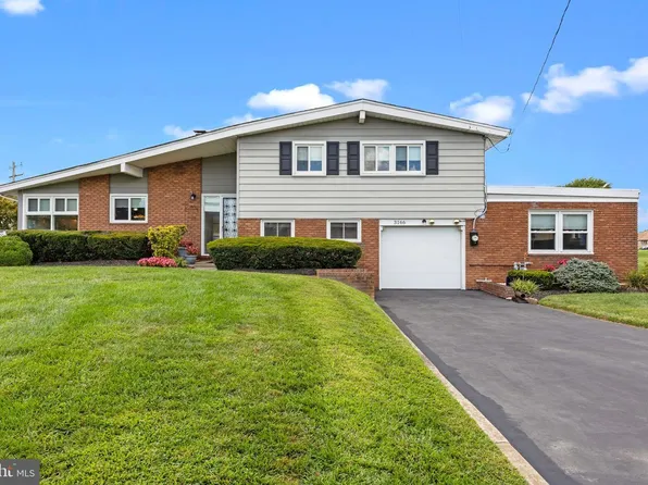 3166 Hulmeville Rd, Bensalem, PA 19020
