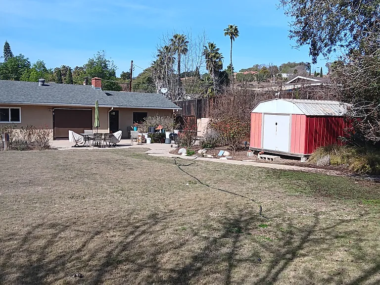 2666 Foothill Dr — Photo 12