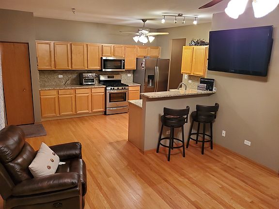 2nd image of 18642 W Point Dr