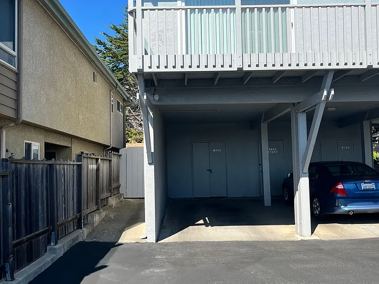 1024 S Ocean Ave — Photo 2