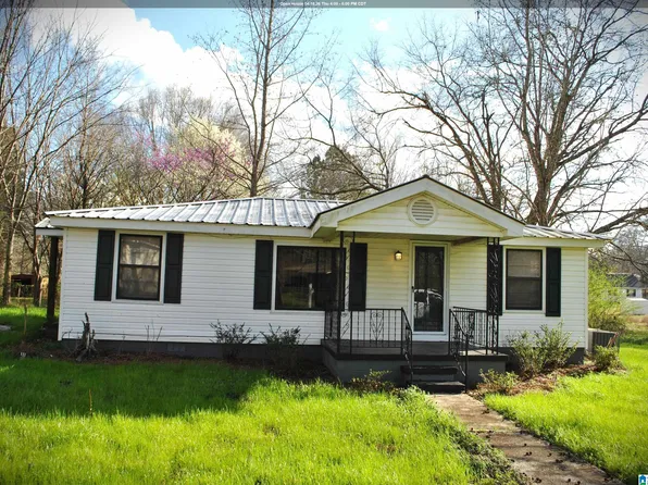 2114 Nixon Dr SE, Bessemer, AL 35022