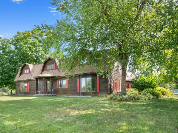 2412 155th Ave, Morley, MI 49336