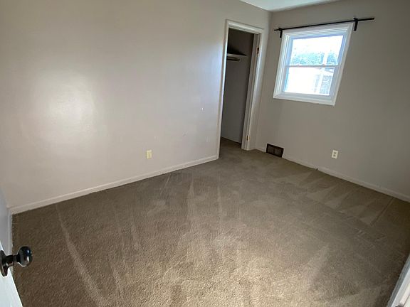 5th image of 203 Shady Ave APT 2