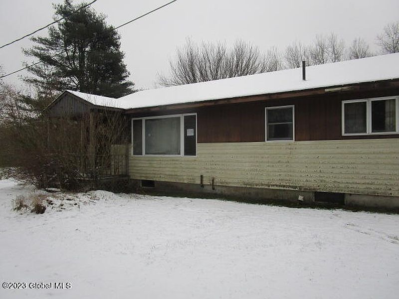 3rd image of 184 Smith Road