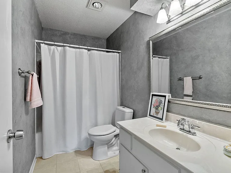 1201 N Pierce St #46 — Photo 27