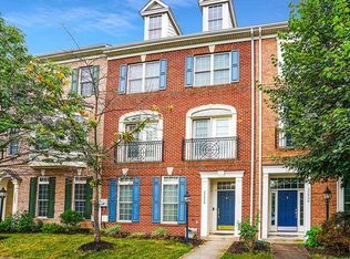 22936 Olympia Dr, Ashburn, VA 20148