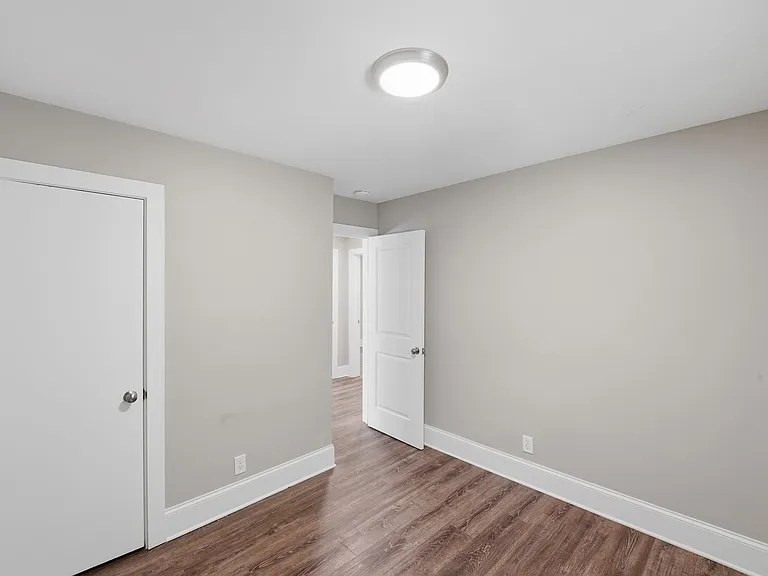 4239 Dinglewood Ave — Photo 24