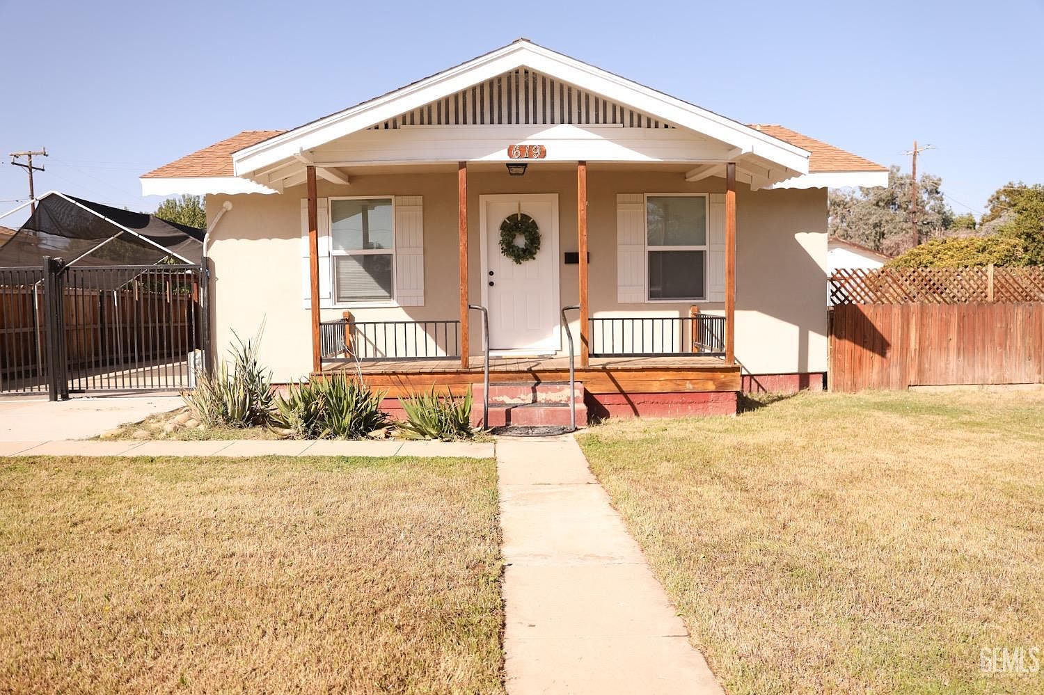 619 Cypress St, Bakersfield, CA 93304 MLS 202310732 Zillow