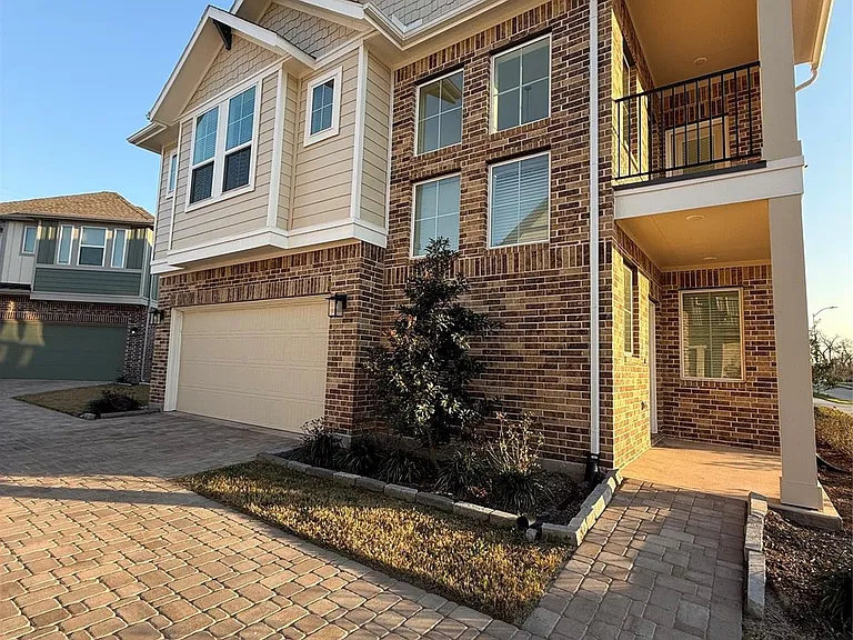 1442 Shaded Rock Dr — Photo 23