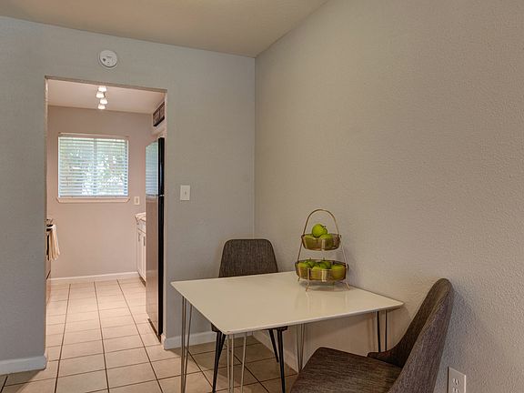 3rd image of 5050 Yale St #116