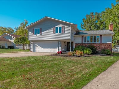 1820 Rockefeller Rd, Wickliffe, OH, 44092