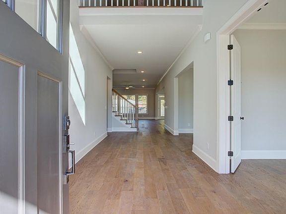 4th image of 58 Olive Way