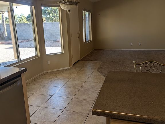 5th image of 963 N Hillridge