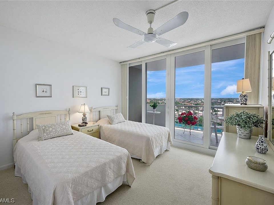 1st image of 140 Seaview Ct APT 1003N