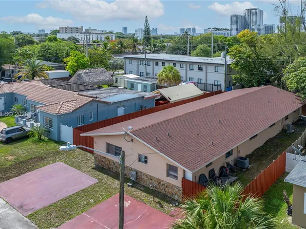1916-1918 Grant St, Hollywood, FL 33020