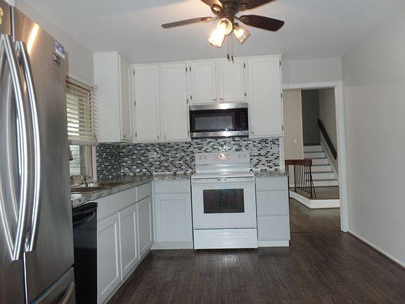5th image of 5910 N Bradley Ct