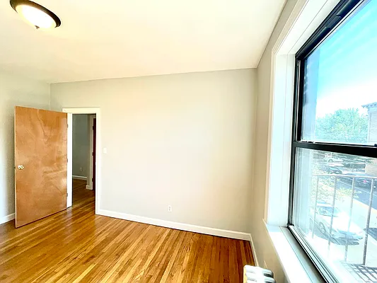 Rented by Pear NYC LLC | media 18
