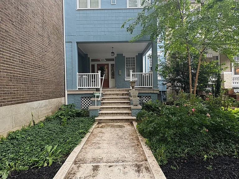 2606 Garfield St NW #4 — Photo 1