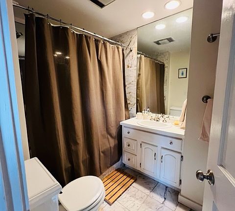 2nd image of 13 Auburn St #2