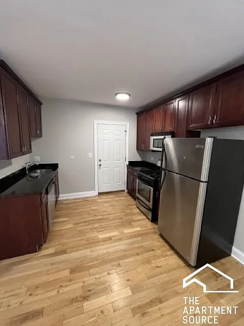 4544 West George Street #1 — Photo 3