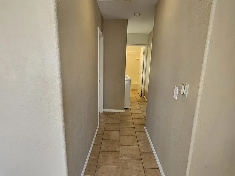 7114 Mohawk St — Photo 11