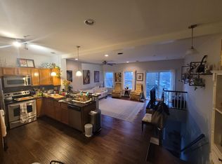 715 Brown St UNIT D, Philadelphia, PA