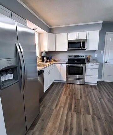 2nd image of 1014 Greenbrook Dr