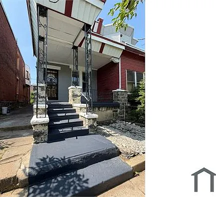 4 bed, 1824 sqft, $2,300 — Photo 3