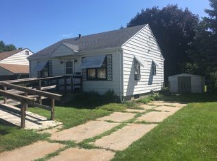 3058 Rebecca St, Sioux City, IA 51103