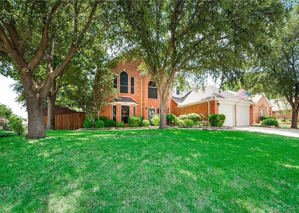 1st image of 2632 Crepe Myrtle Dr