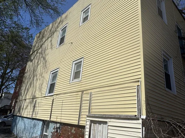 8 Dove Street, Albany, NY 12210