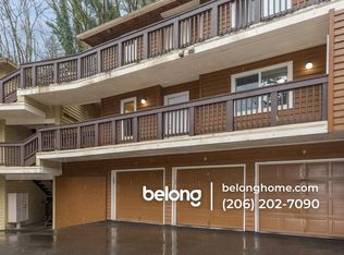515 Newport Way NW APT B1, Issaquah, WA 98027