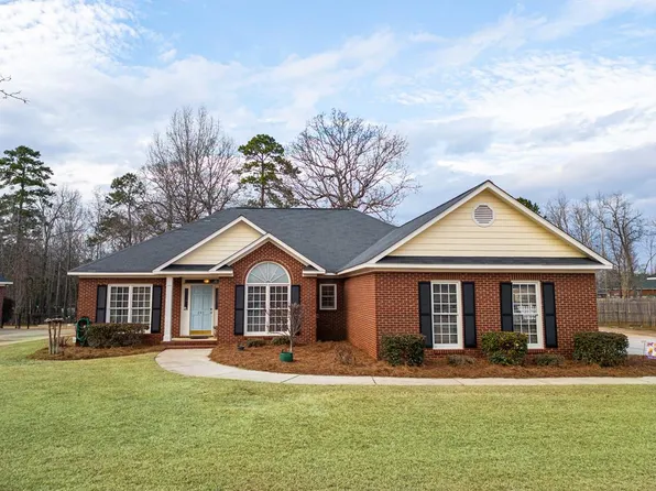 243 Winnstead Dr, Leesburg, GA 31763