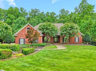 881 Inverness Cir, Spartanburg, SC 29306