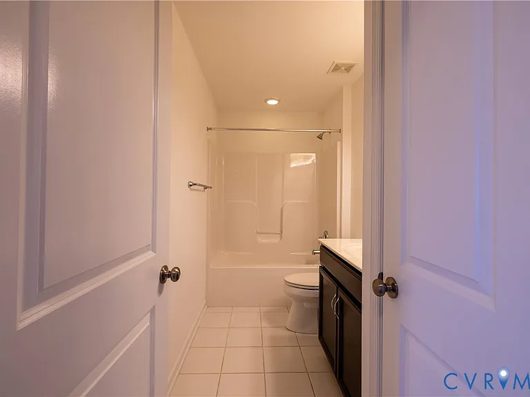 11443 Hayloft Ln — Photo 62