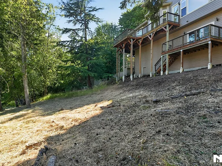 453 Dellwood Dr — Photo 41